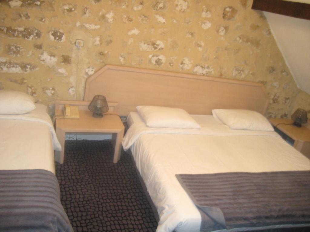 Hotel Restaurant Du Mee Le Mee-sur-Seine Room photo