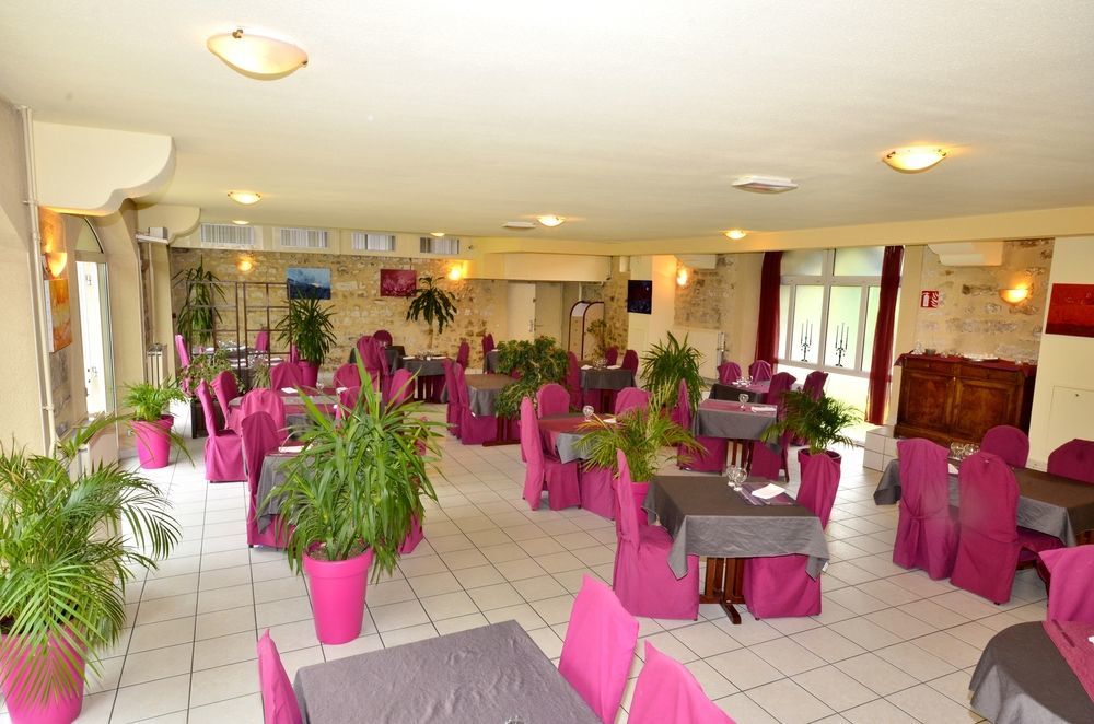 Hotel Restaurant Du Mee Le Mee-sur-Seine Exterior photo